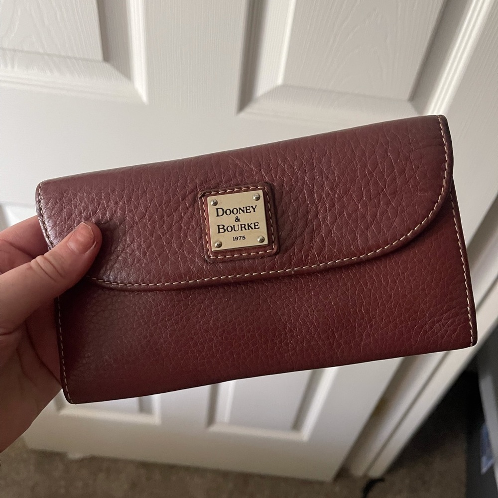 Dooney&Burke wallet